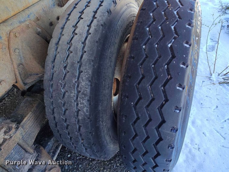 image for item DT0788 1974 Kenworth 923 dump truck