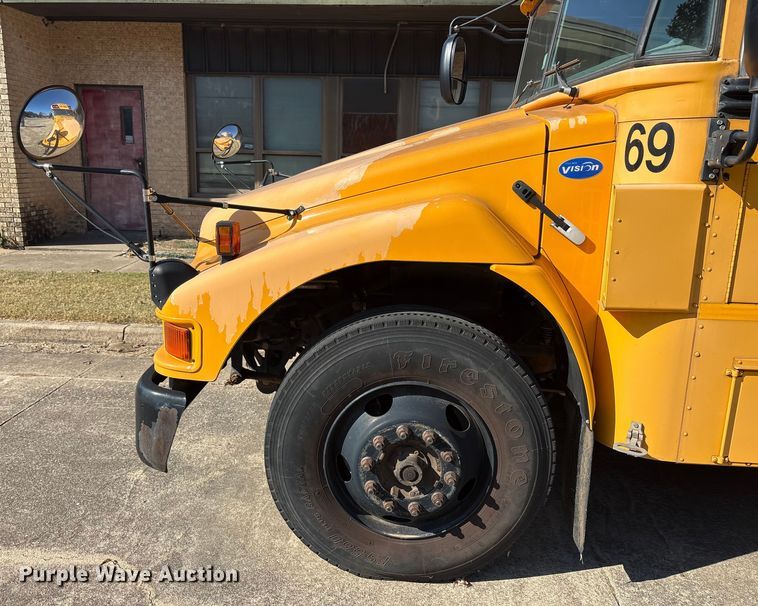 image for item DV5007 2007 Blue Bird BB Conventional school bus