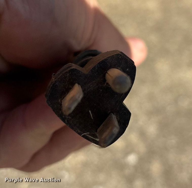 image for item DV5007 2007 Blue Bird BB Conventional school bus