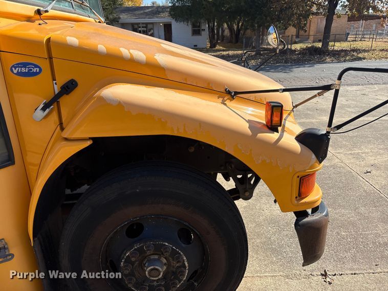 image for item DV5007 2007 Blue Bird BB Conventional school bus