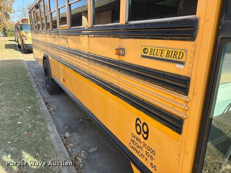 image for item DV5007 2007 Blue Bird BB Conventional school bus