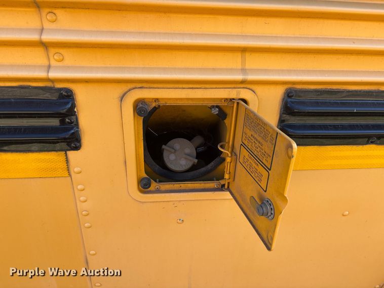 image for item DV5007 2007 Blue Bird BB Conventional school bus