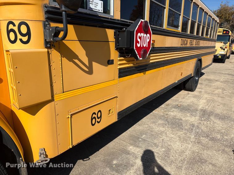 image for item DV5007 2007 Blue Bird BB Conventional school bus