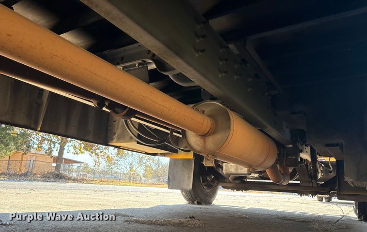 image for item DV5007 2007 Blue Bird BB Conventional school bus