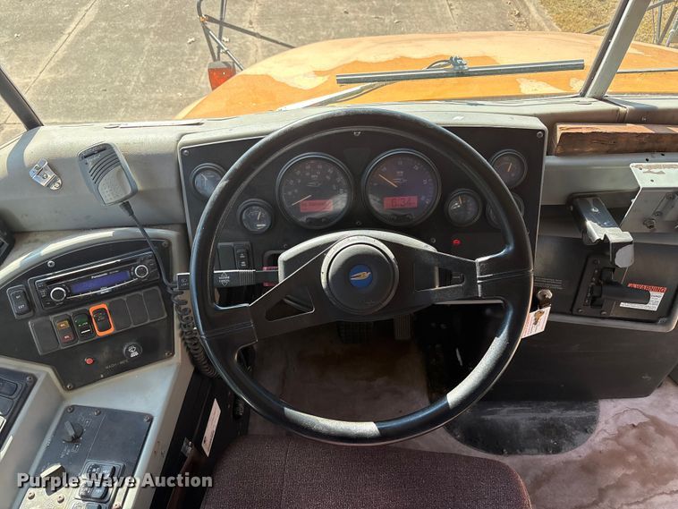 image for item DV5007 2007 Blue Bird BB Conventional school bus