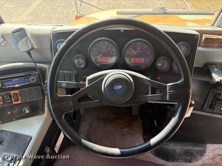 image for item DV5007 2007 Blue Bird BB Conventional school bus