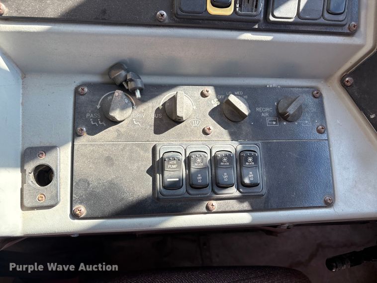 image for item DV5007 2007 Blue Bird BB Conventional school bus