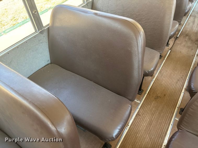 image for item DV5007 2007 Blue Bird BB Conventional school bus