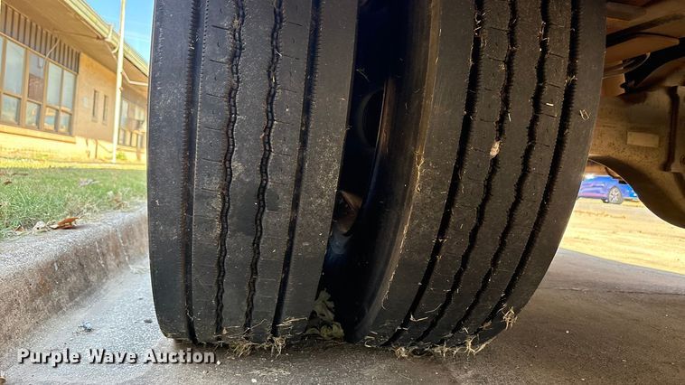 image for item DV5007 2007 Blue Bird BB Conventional school bus