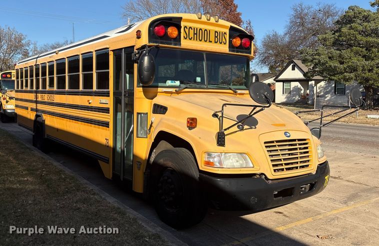 image for item DV5008 2010 Blue Bird Vision school bus