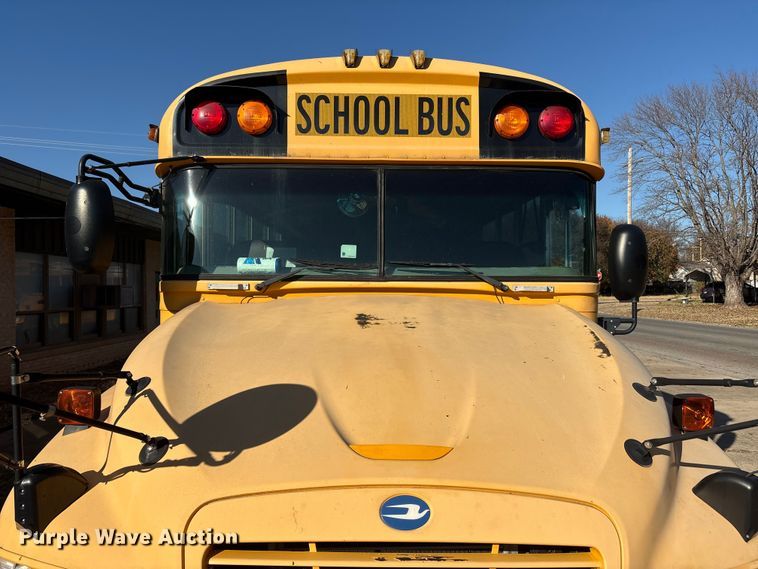 image for item DV5008 2010 Blue Bird Vision school bus