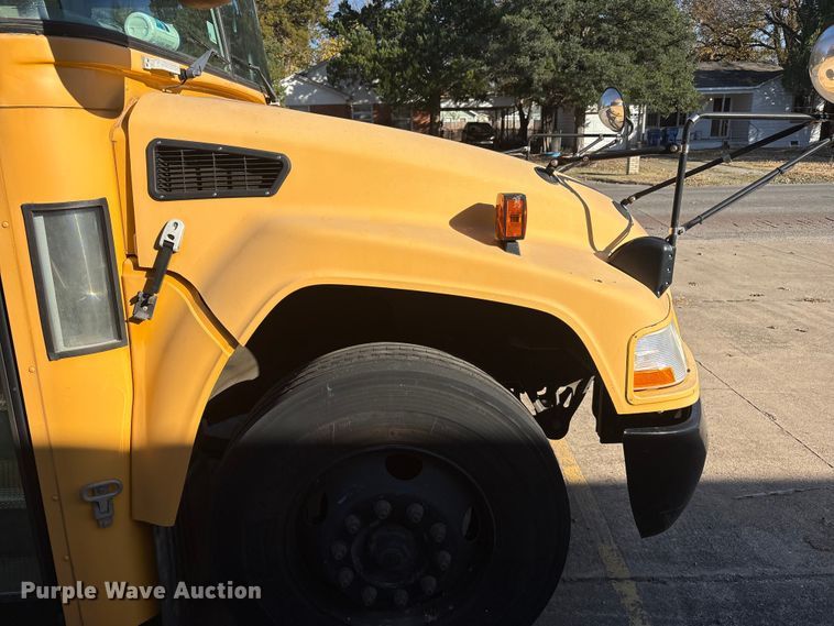 image for item DV5008 2010 Blue Bird Vision school bus