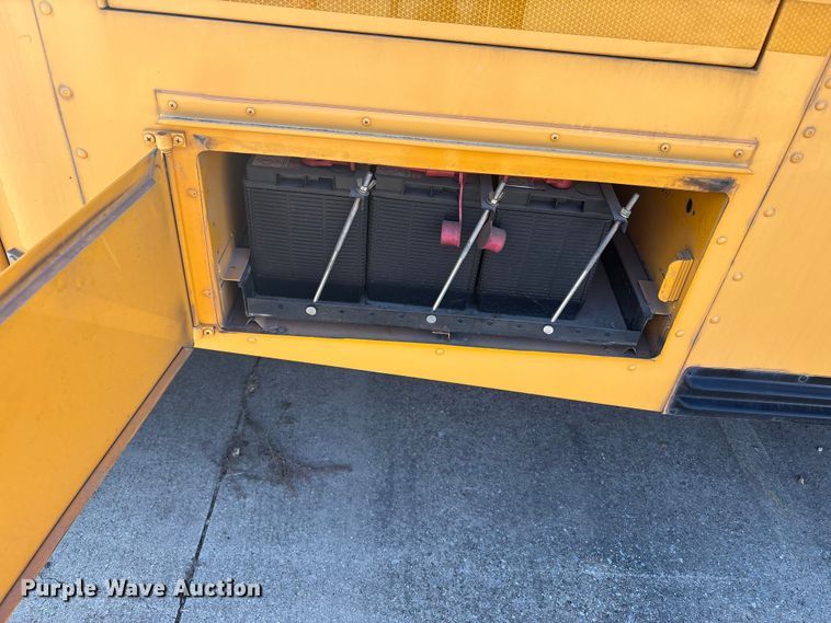 image for item DV5008 2010 Blue Bird Vision school bus