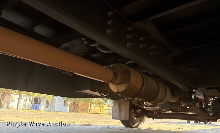 image for item DV5008 2010 Blue Bird Vision school bus