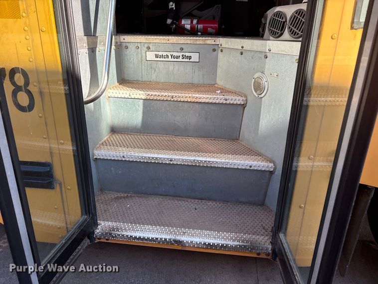 image for item DV5008 2010 Blue Bird Vision school bus