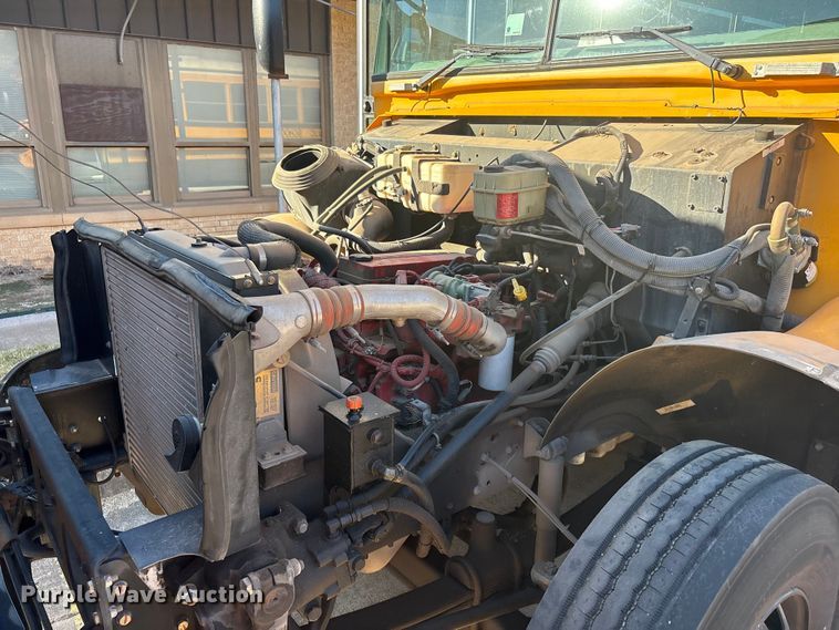 image for item DV5008 2010 Blue Bird Vision school bus