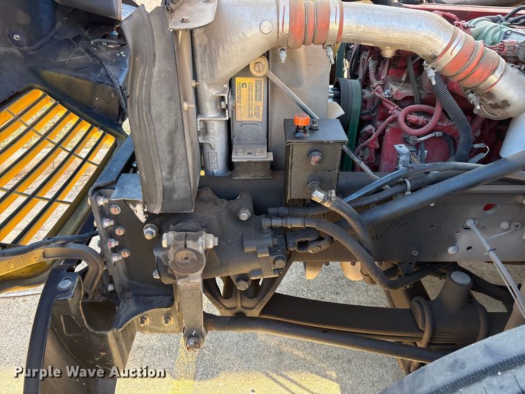 image for item DV5008 2010 Blue Bird Vision school bus