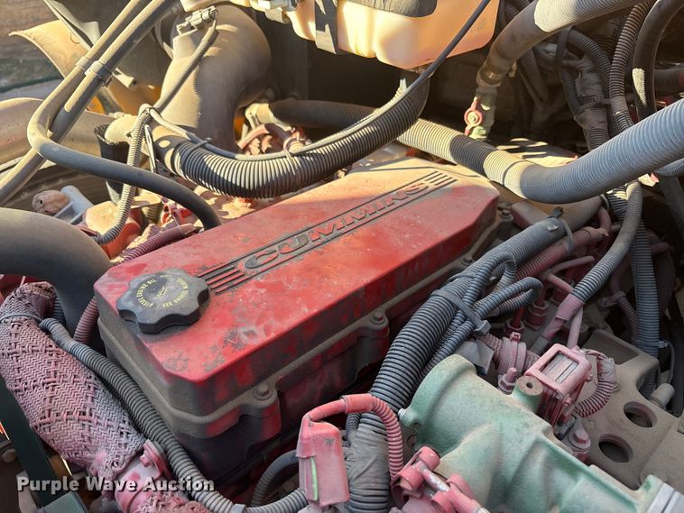 image for item DV5008 2010 Blue Bird Vision school bus