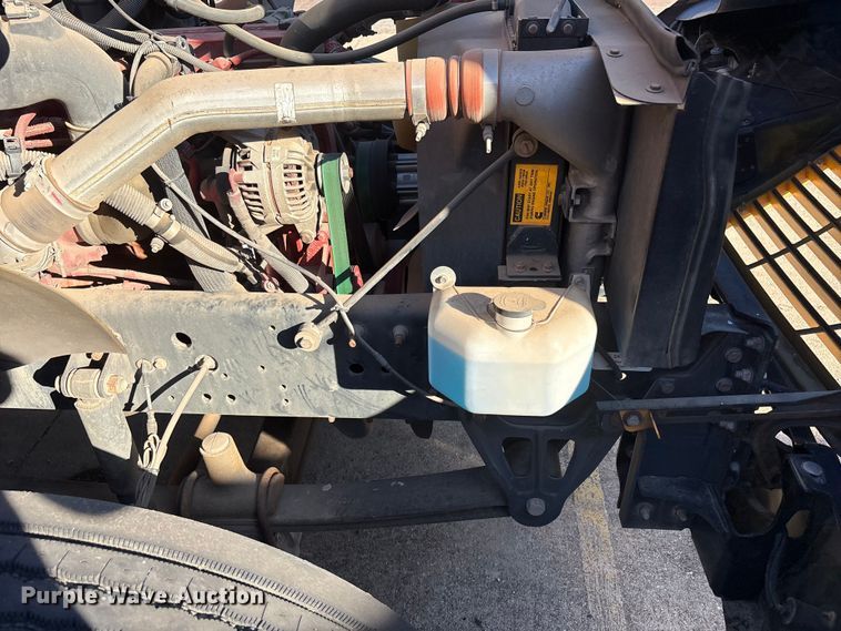 image for item DV5008 2010 Blue Bird Vision school bus