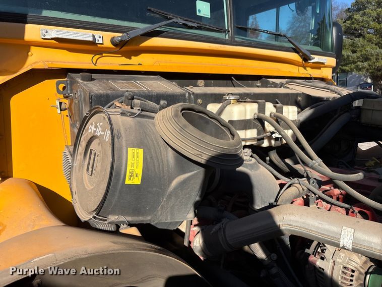 image for item DV5008 2010 Blue Bird Vision school bus