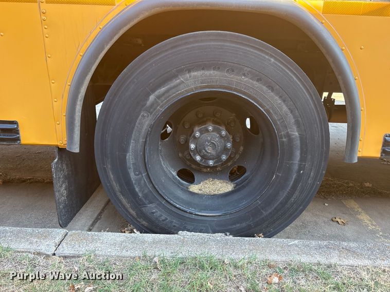 image for item DV5008 2010 Blue Bird Vision school bus