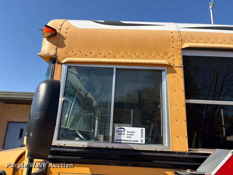 image for item DV5009 2010 Blue Bird Bb Conventional school bus