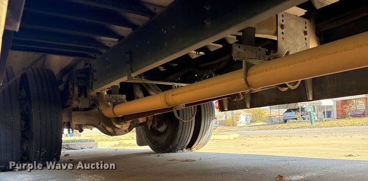 image for item DV5009 2010 Blue Bird Bb Conventional school bus