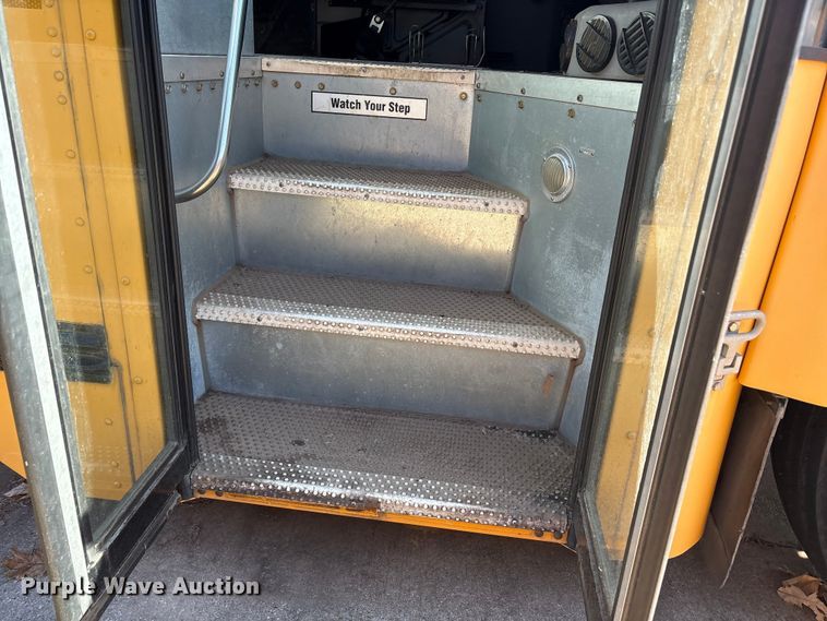 image for item DV5009 2010 Blue Bird Bb Conventional school bus