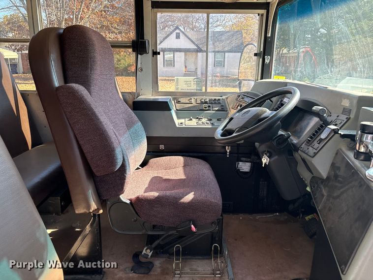 image for item DV5009 2010 Blue Bird Bb Conventional school bus