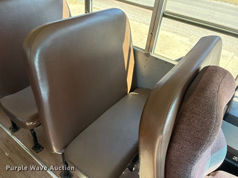 image for item DV5009 2010 Blue Bird Bb Conventional school bus