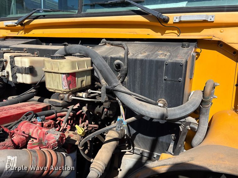 image for item DV5009 2010 Blue Bird Bb Conventional school bus