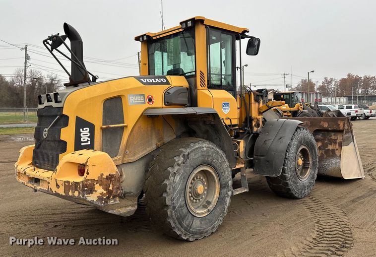 image for item DW7298 2014 Volvo L90G wheel loader