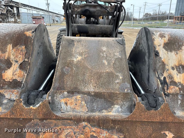 image for item DW7298 2014 Volvo L90G wheel loader