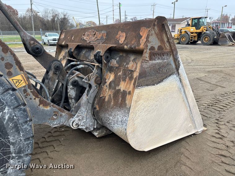 image for item DW7298 2014 Volvo L90G wheel loader