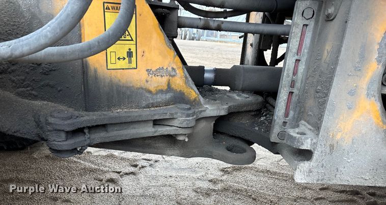 image for item DW7298 2014 Volvo L90G wheel loader