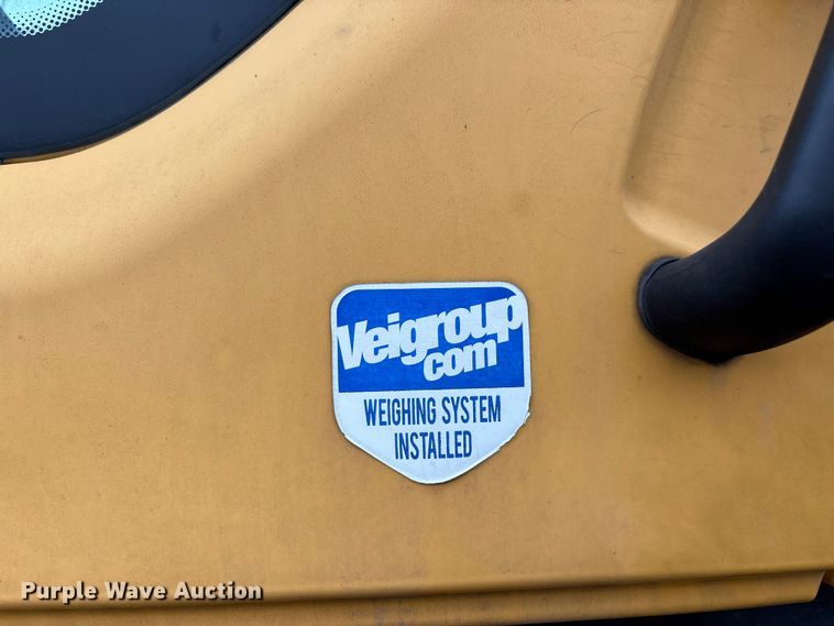 image for item DW7298 2014 Volvo L90G wheel loader