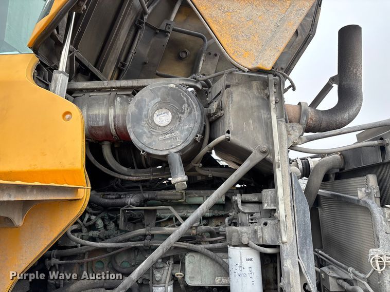 image for item DW7298 2014 Volvo L90G wheel loader