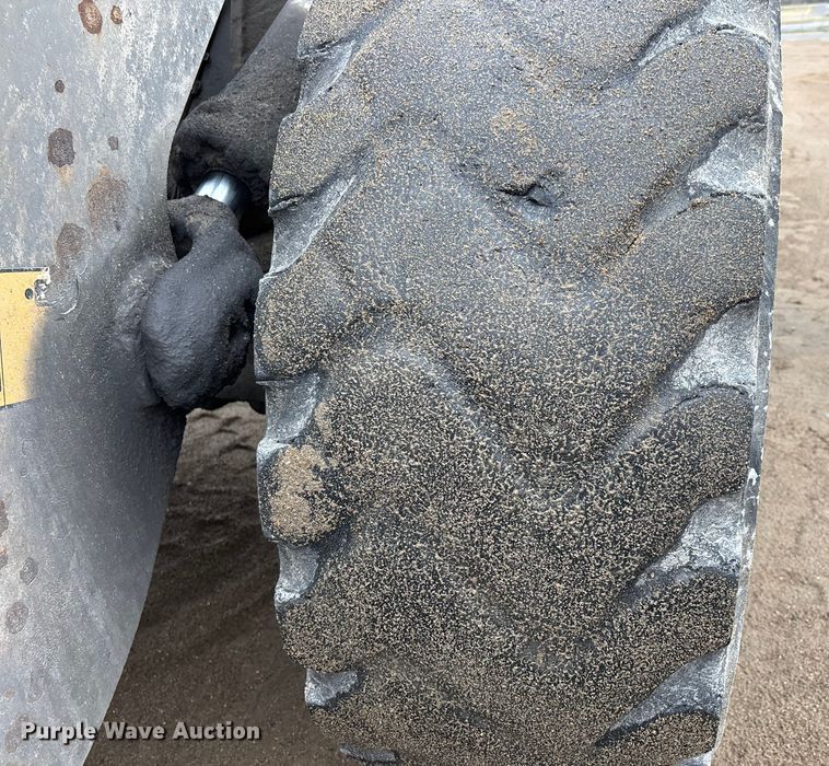 image for item DW7298 2014 Volvo L90G wheel loader