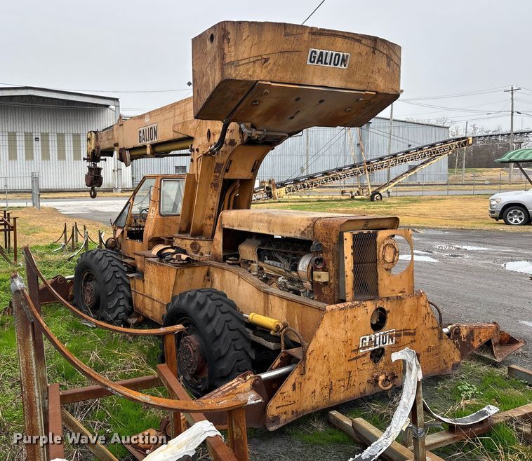 image for item DW7299 1975 Galion 150 Series A crane