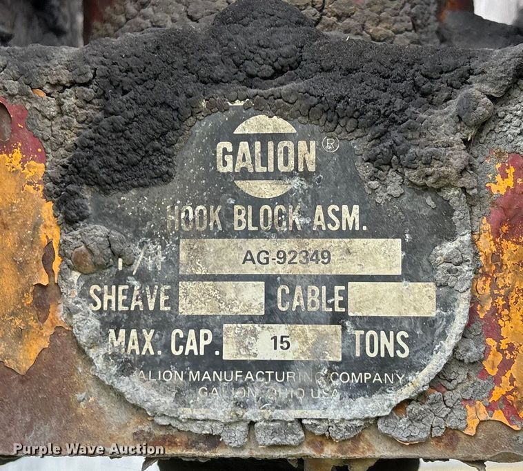 image for item DW7299 1975 Galion 150 Series A crane