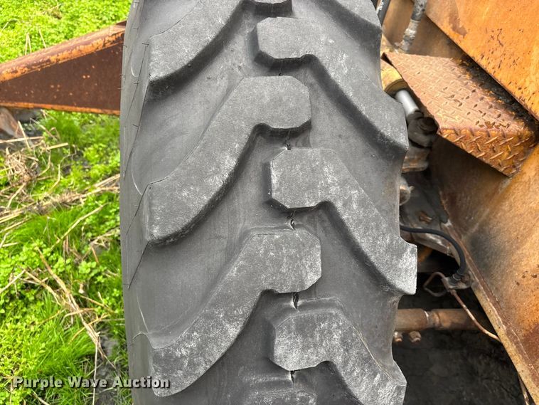 image for item DW7299 1975 Galion 150 Series A crane