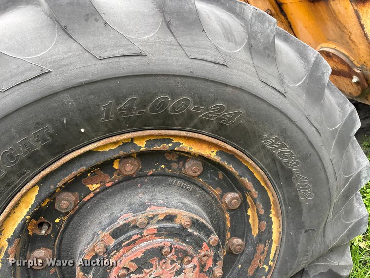 image for item DW7299 1975 Galion 150 Series A crane