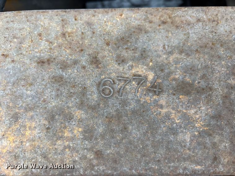 image for item DW7299 1975 Galion 150 Series A crane