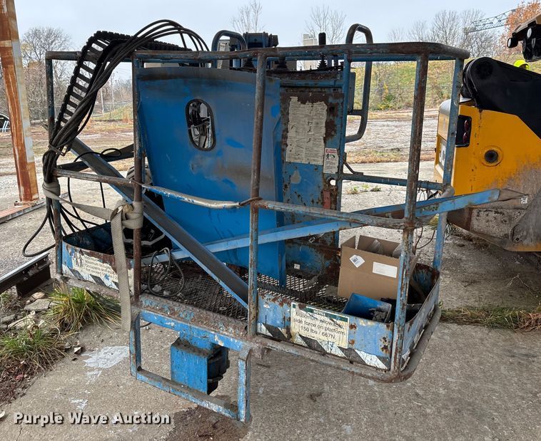 image for item DW7300 1998 Genie Z-45/22 boom lift
