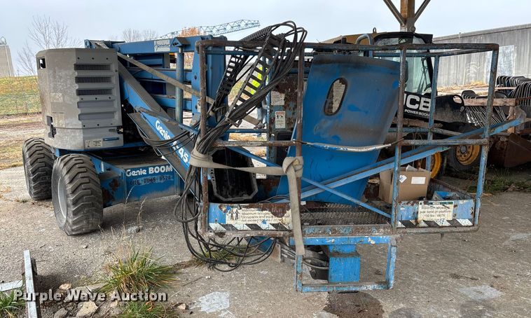 image for item DW7300 1998 Genie Z-45/22 boom lift
