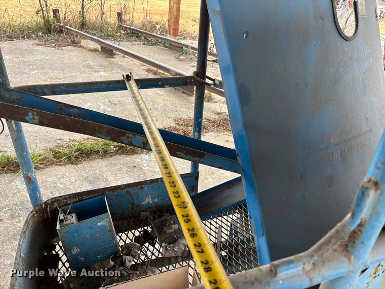 image for item DW7300 1998 Genie Z-45/22 boom lift