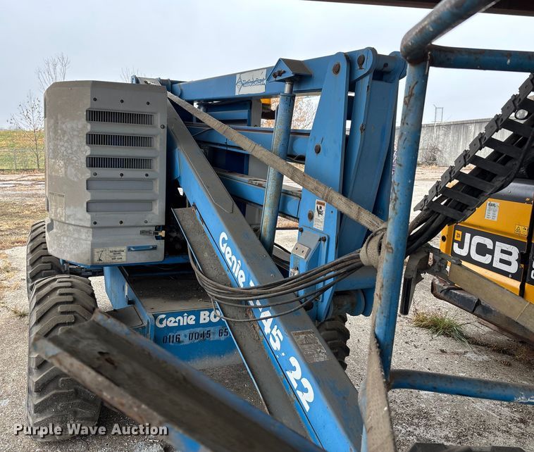image for item DW7300 1998 Genie Z-45/22 boom lift