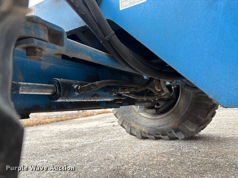 image for item DW7300 1998 Genie Z-45/22 boom lift