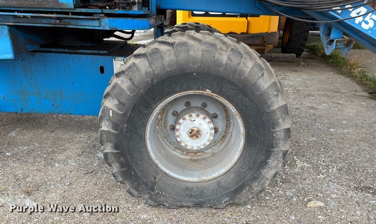 image for item DW7300 1998 Genie Z-45/22 boom lift