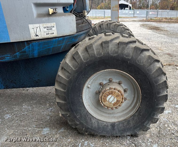 image for item DW7300 1998 Genie Z-45/22 boom lift